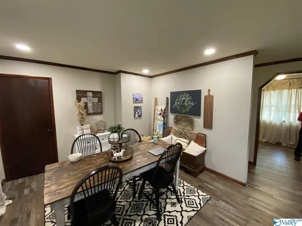 27619 Highway 79, Scottsboro, AL 35768