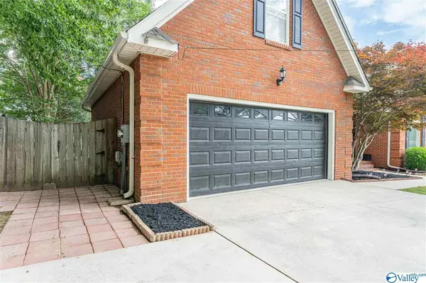 Decatur, AL 35603,1220 SW Loggers Way