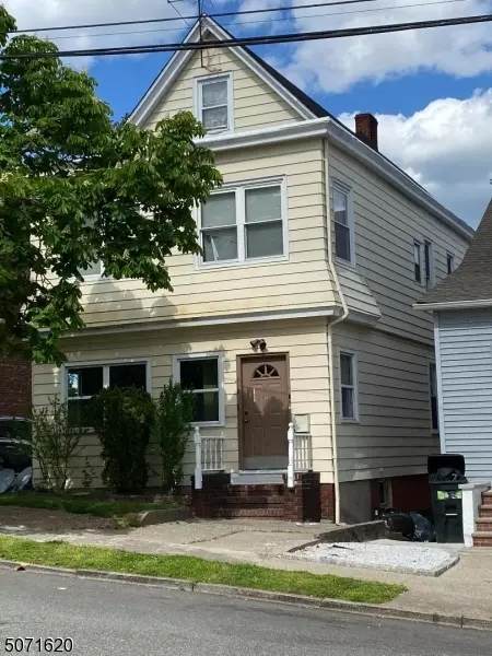 112 Summit Ave, Garfield City, NJ 07026