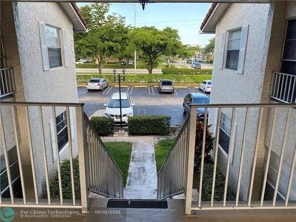 Coral Springs, FL 33065,3762 N University Dr  #8