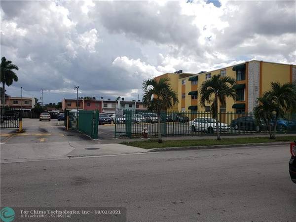 Hialeah, FL 33014,666 W 81st St  #129