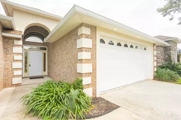 Gulf Breeze, FL 32563,1233 Autumn Breeze Cir