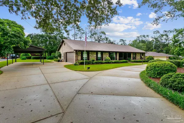 Cantonment, FL 32533,3160 Creekwood Dr