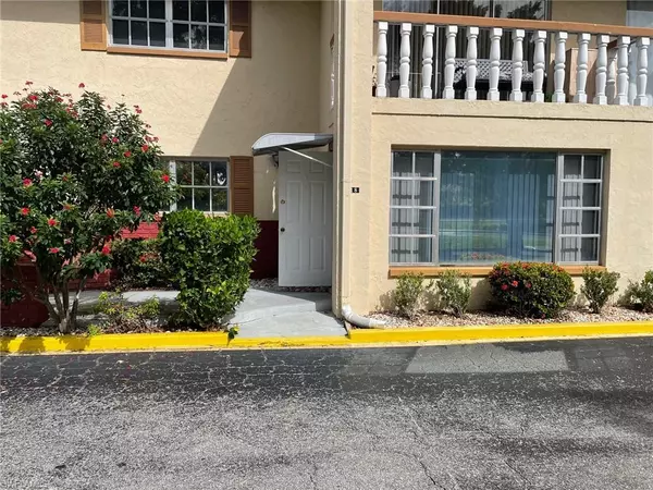 3706 Broadway #18, Fort Myers, FL 33901