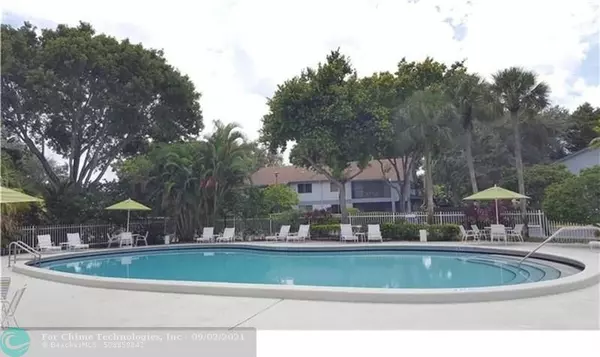 Fort Lauderdale, FL 33309,2741 S Oakland Forest Dr  #204