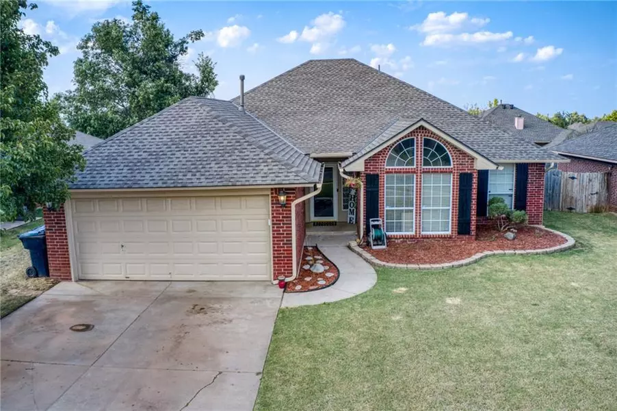 8205 NW 83rd Place, Oklahoma City, OK 73132