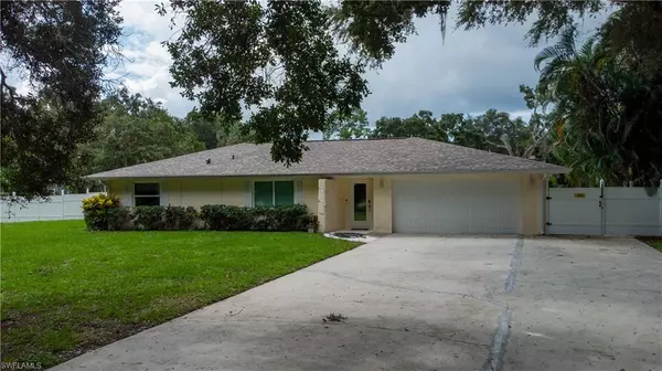 5790 Briarcliff RD, Fort Myers, FL 33912