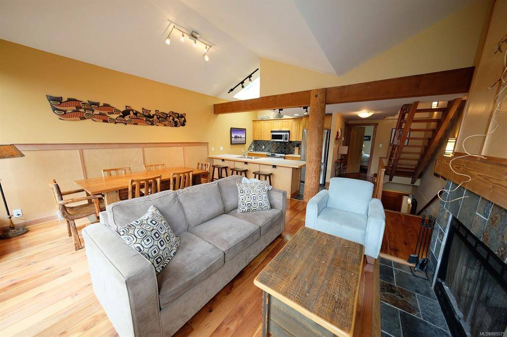 Tofino, BC V0R 2Z0,860 CRAIG Rd #21