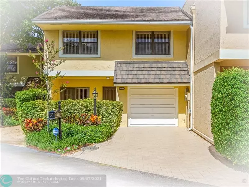 Boca Raton, FL 33433,5642 Santiago Cir