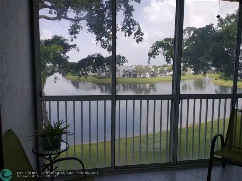 9575 Weldon Cir  #312, Tamarac, FL 33321