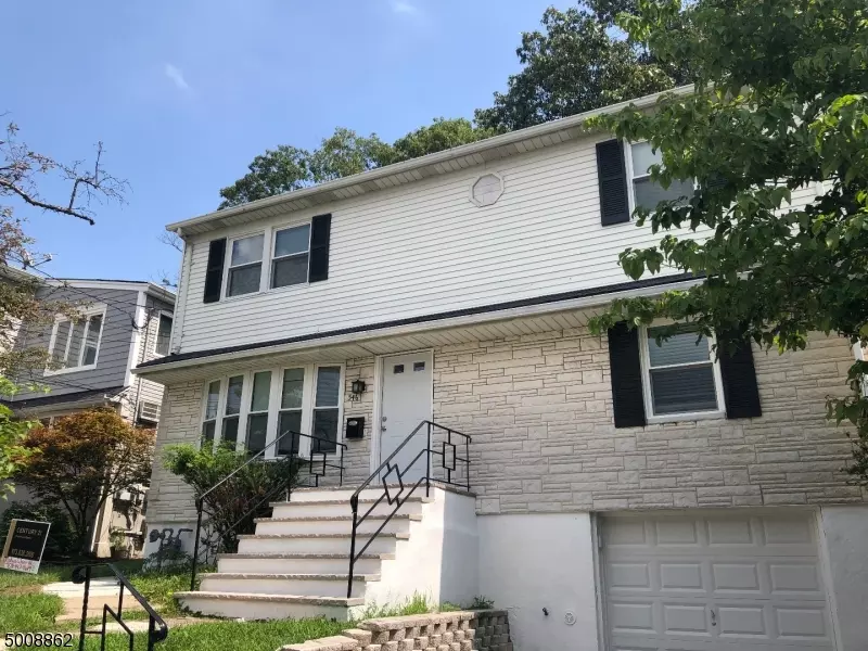 546 7TH ST, Palisades Park Boro, NJ 07650