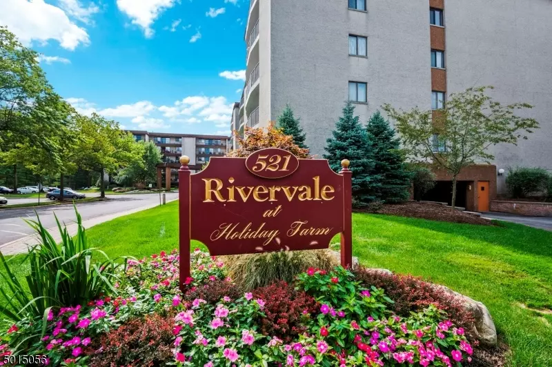 521 PIERMONT AVE 107A #107, River Vale Twp., NJ 07675