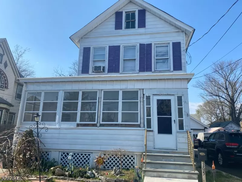 205 2nd St, Keyport Boro, NJ 07735