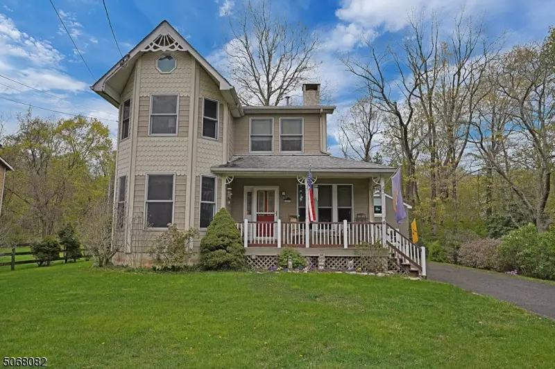 4 BROOK STREET, Peapack Gladstone Boro, NJ 07977