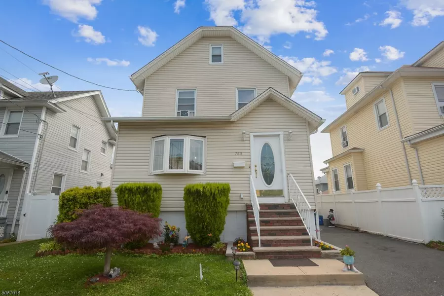 761 Floral Ave, Elizabeth City, NJ 07208