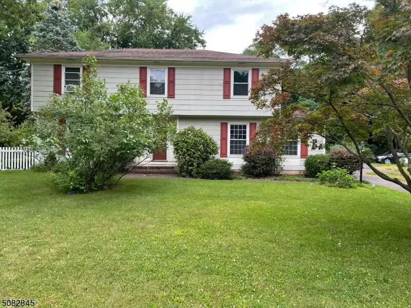 114-A Warrenville Rd, Green Brook Twp., NJ 08812