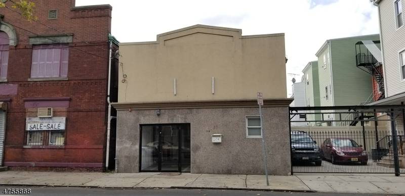 Newark City, NJ 07105,358 Walnut St