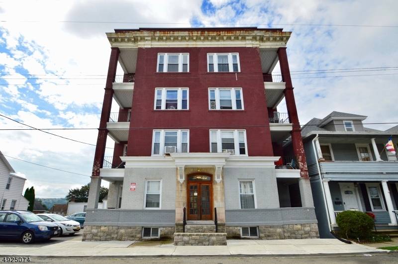 34 LEWIS ST, Phillipsburg Town, NJ 08865