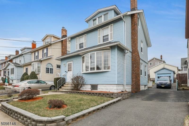 12 Newell Pl, North Arlington Boro, NJ 07031