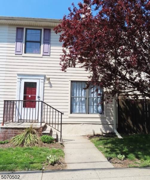 239 Mt Pleasant Ave, Newark City, NJ 07104