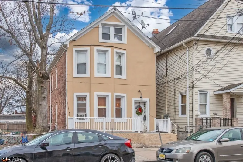 28 TULIP ST, Passaic City, NJ 07055