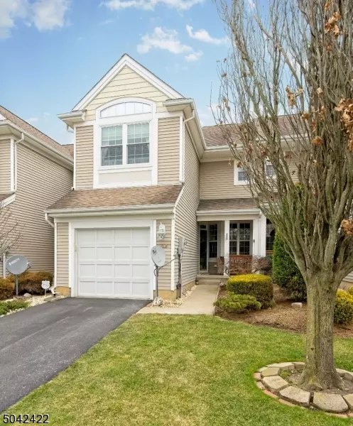 Lopatcong Twp., NJ 08886,1307 EAGLES NEST CT