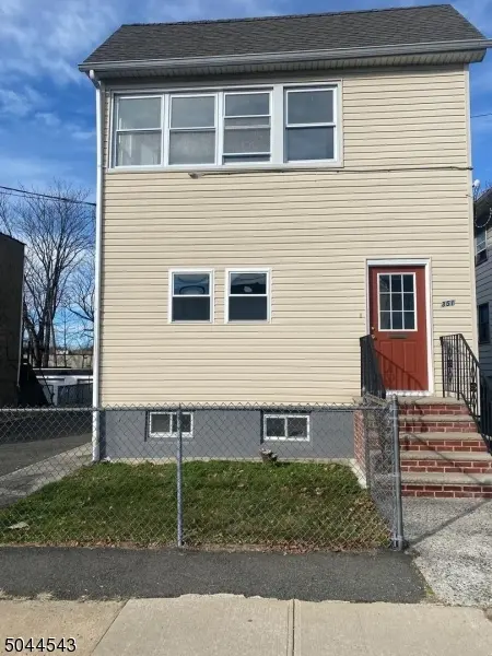 351-353 NESBIT TER, Irvington Twp., NJ 07111