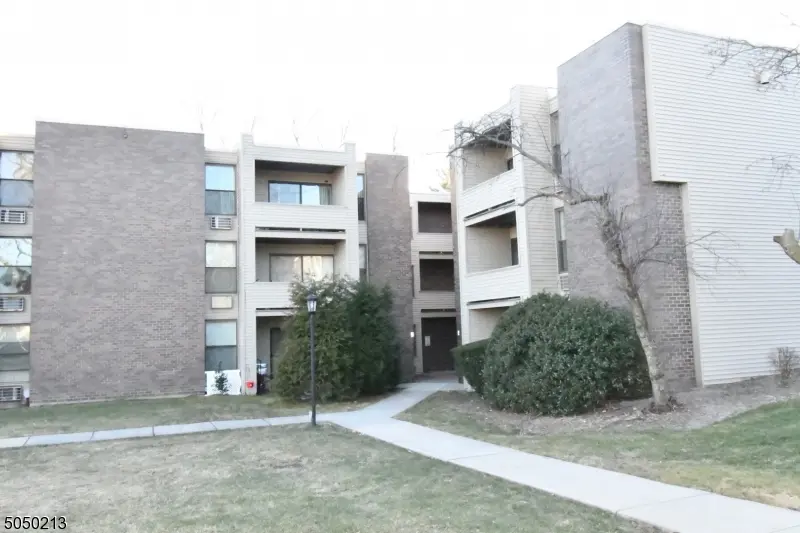 1 River Rd #I, Nutley Twp., NJ 07110