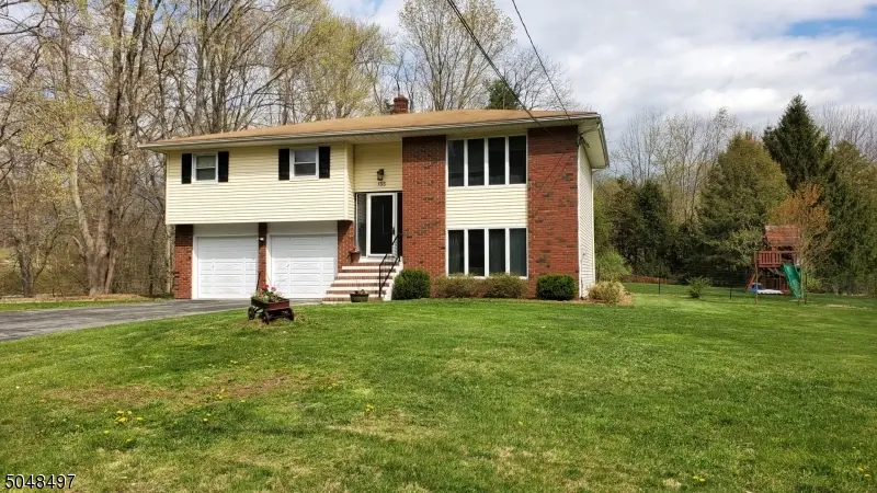 155 Hope Rd, Blairstown Twp., NJ 07825