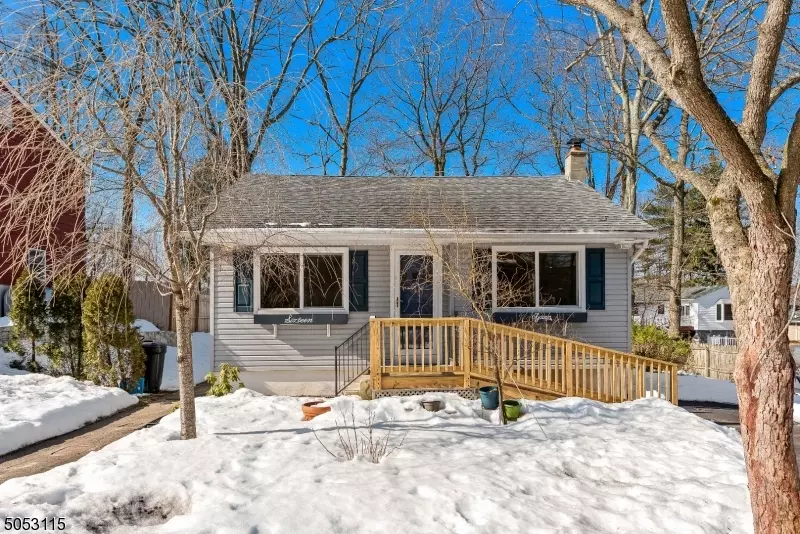 Hopatcong Boro, NJ 07843,16 Idalroy Trl