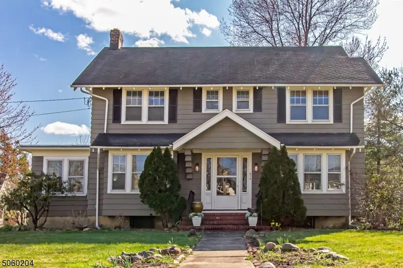 676 Boulevard, Westfield Town, NJ 07090