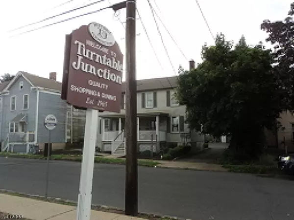 Flemington Boro, NJ 08822,15 Church St