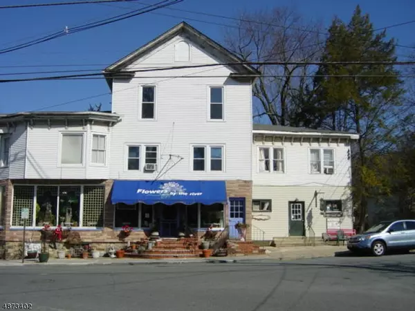 74 MAIN ST, Califon Boro, NJ 07830