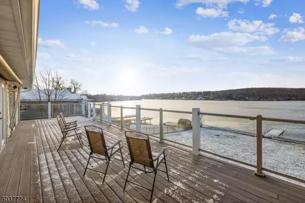 45 RIPPLEWOOD DR, Jefferson Twp., NJ 07849