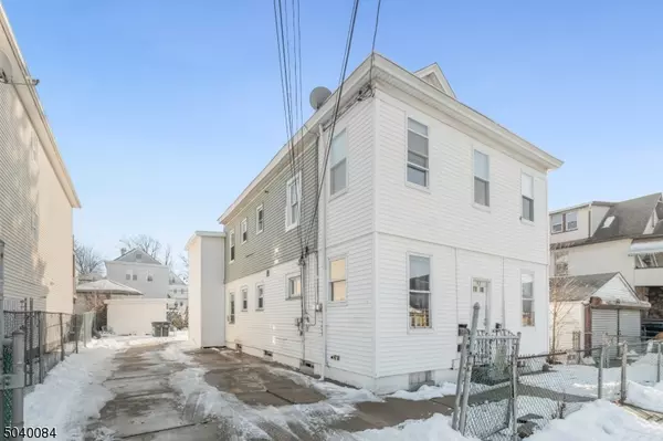 90 N 11TH ST, Paterson City, NJ 07522