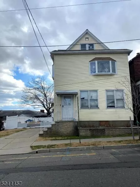 414 SEMEL AVE, Garfield City, NJ 07026