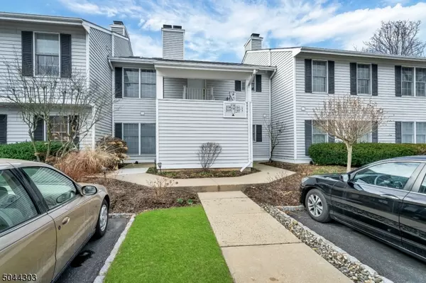 136 MOCKINGBIRD CT, Readington Twp., NJ 08887