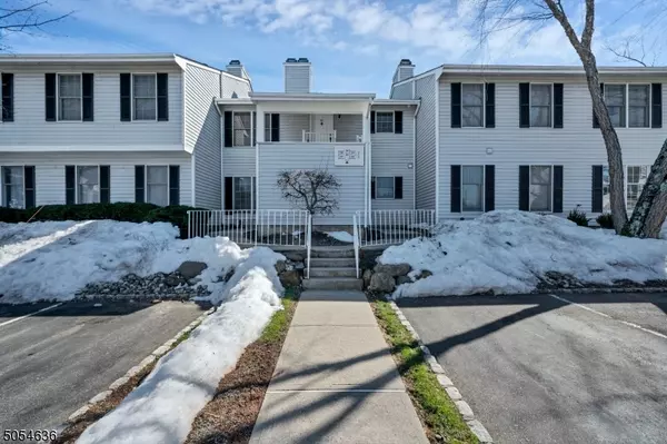 35 Mallard Ct, Readington Twp., NJ 08887