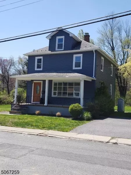 42 Flower Ave, Washington Boro, NJ 07882