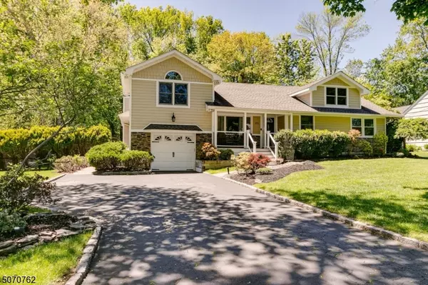 1832 Chapel Rd, Scotch Plains Twp., NJ 07076