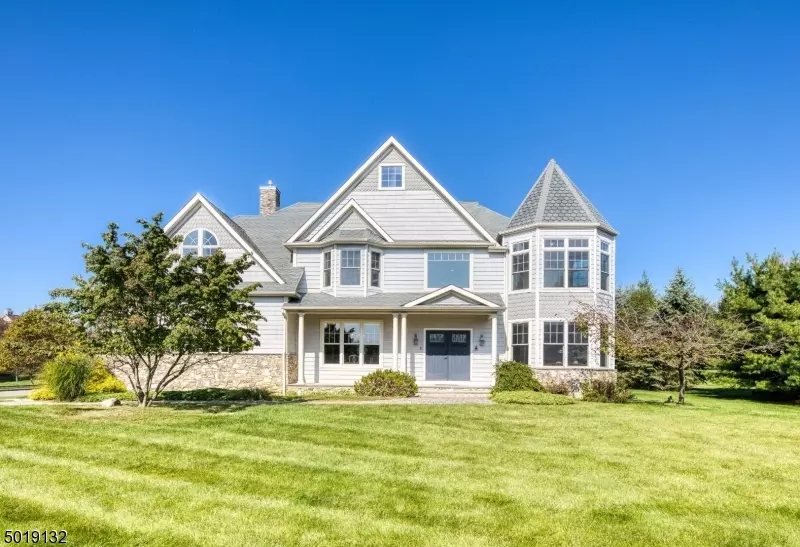 2 Jordan Ct, Washington Twp., NJ 07853