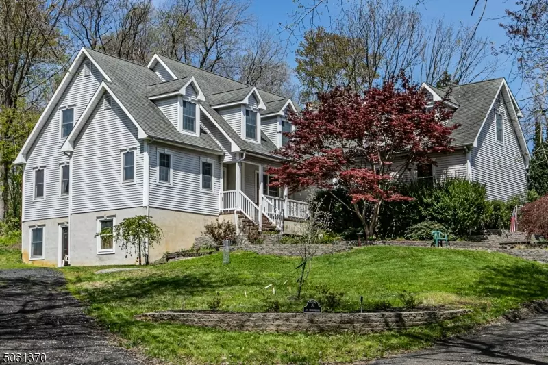 209 Province Line Rd, Upper Freehold Twp., NJ 08501