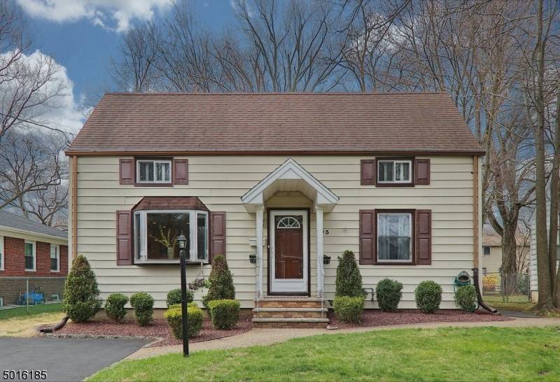 133 Willoughby Rd, Fanwood Boro, NJ 07023