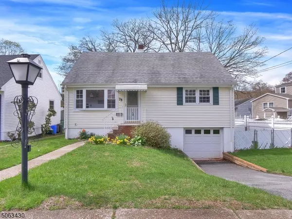 75 Fichter St, Bloomingdale Boro, NJ 07403