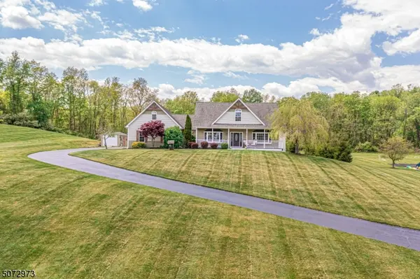 17 Roberts Way, Wantage Twp., NJ 07461