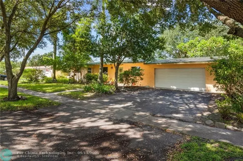 521 Beachwood Ln, Plantation, FL 33317