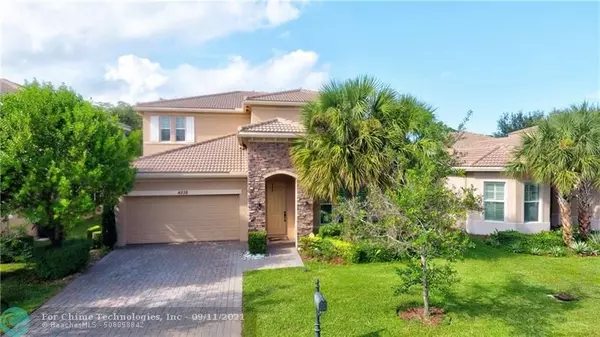 4538 San Mellina Dr, Coconut Creek, FL 33073