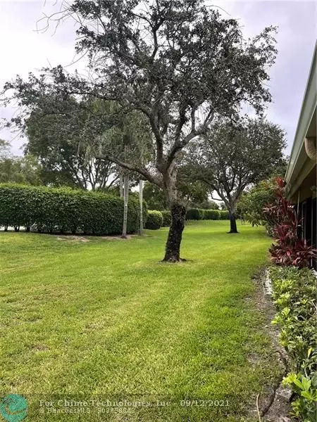 Boca Raton, FL 33496,8279 Springlake Dr  #8279