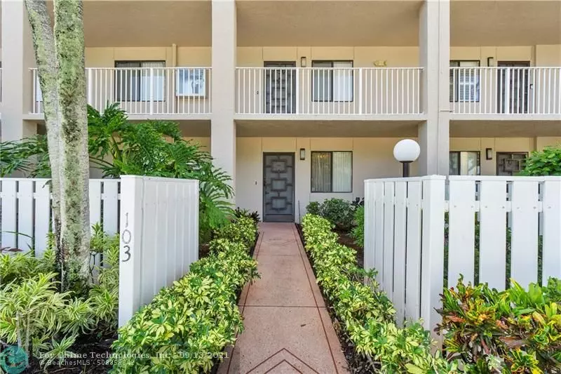 6037 Pointe Regal Cir  #103, Delray Beach, FL 33484