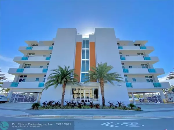 Hollywood, FL 33019,2900 N Ocean Dr  #302